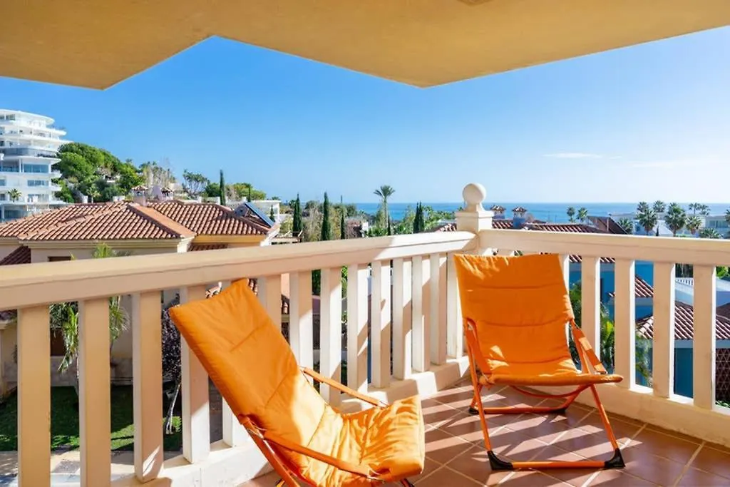 Lovely Seaview Apartment In El Higueron By Costarentals - Ref 106 Benalmadena